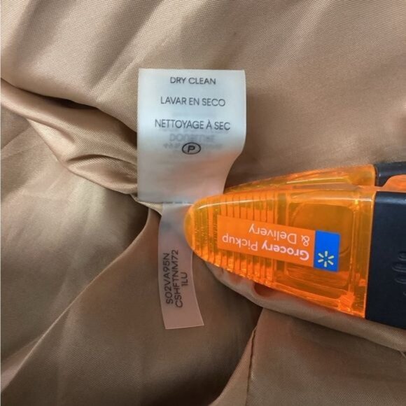 Calvin Klein Women’s Animal Print Button Front Belted Vest, Brown, size 10 - Picture 8 of 8